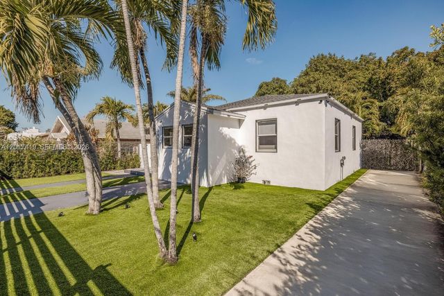 1451 NW 31st St, Miami, FL 33142