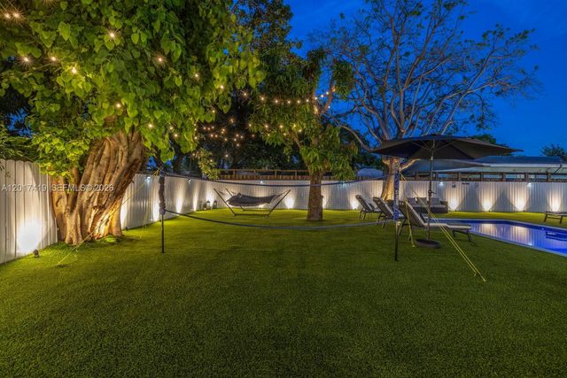 1451 NW 31st St, Miami, FL 33142