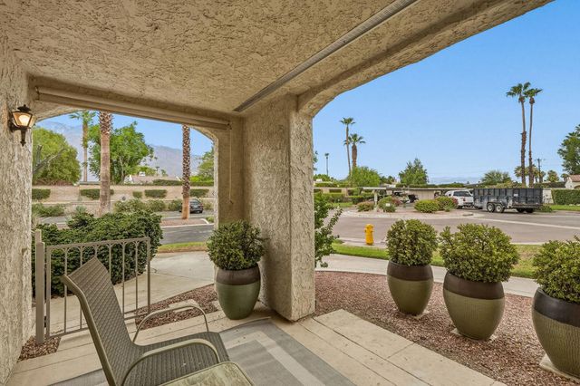 505 S Farrell Drive H49, Palm Springs, CA 92264