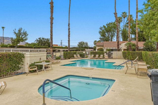 505 S Farrell Drive H49, Palm Springs, CA 92264