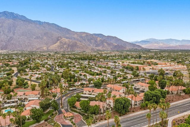 505 S Farrell Drive H49, Palm Springs, CA 92264