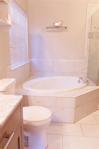 1817 NW 173rd Street, Edmond, OK 73012