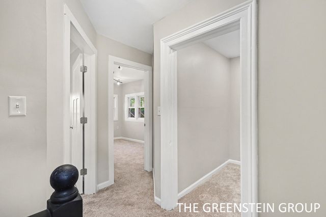 215 W Grove Street, Greenville, MI 48838