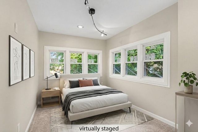 215 W Grove Street, Greenville, MI 48838