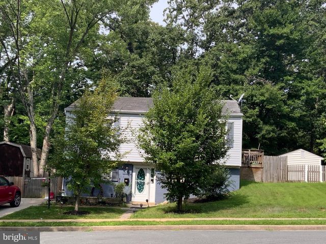 14326 BISMARK AVE, Woodbridge, VA 22193