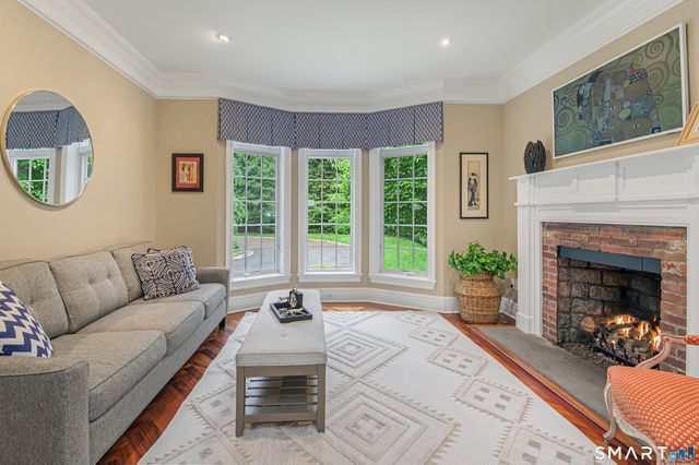 152 High Ridge Avenue, Ridgefield, CT 06877