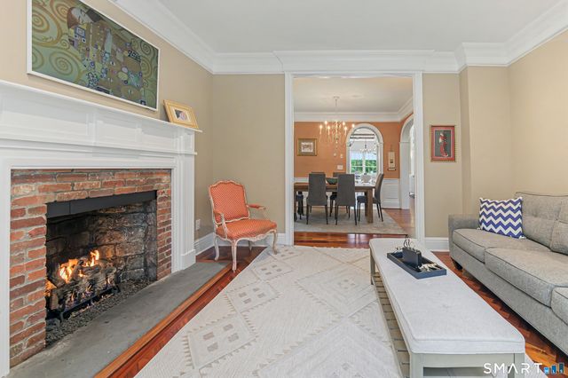 152 High Ridge Avenue, Ridgefield, CT 06877