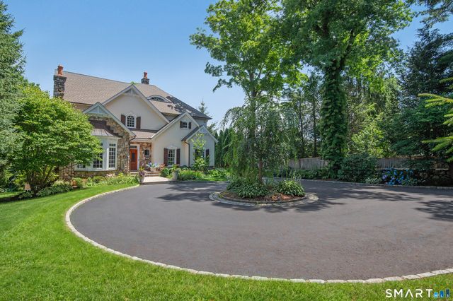 152 High Ridge Avenue, Ridgefield, CT 06877