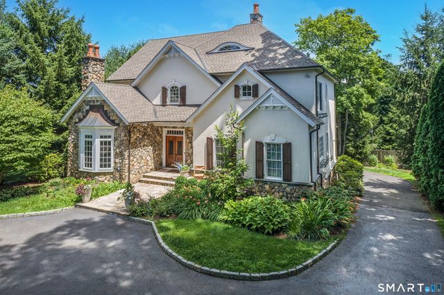 152 High Ridge Avenue, Ridgefield, CT 06877