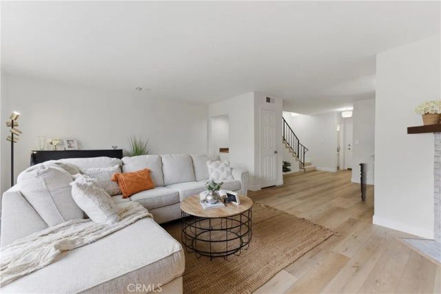 1834 11th Street 2, Santa Monica, CA 90404