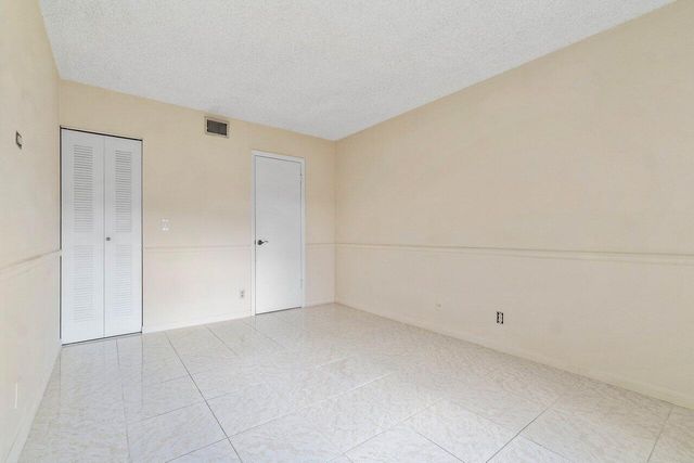 6736 Palmetto Circle S 105, Boca Raton, FL 33433