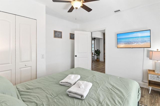 1032 W Jennings Street, Lantana, FL 33462