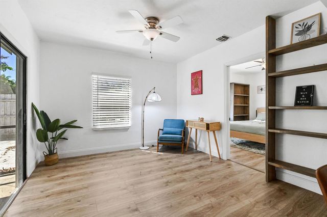 1032 W Jennings Street, Lantana, FL 33462