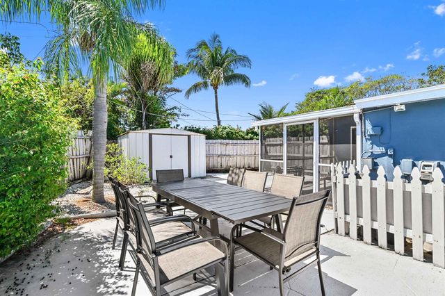 1032 W Jennings Street, Lantana, FL 33462