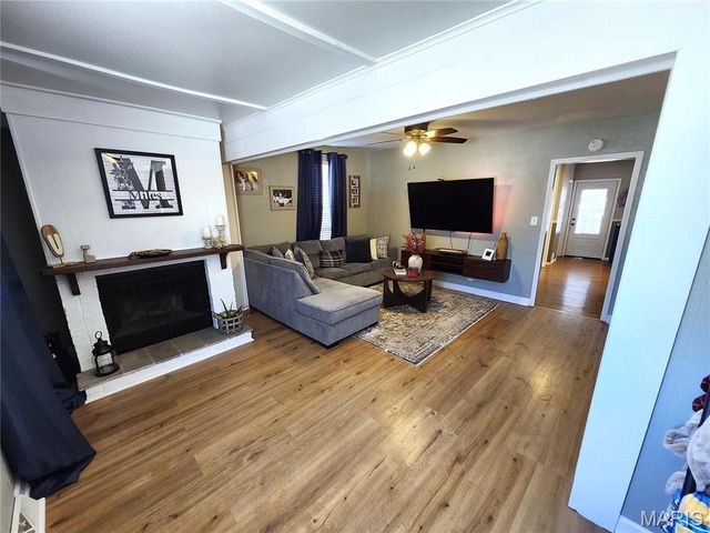 206 WESTWOOD Drive, O'fallon, IL 62269