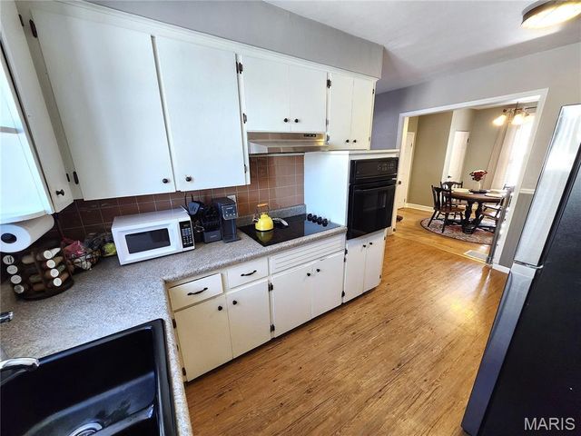 206 WESTWOOD Drive, O'fallon, IL 62269