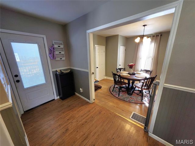 206 WESTWOOD Drive, O'fallon, IL 62269