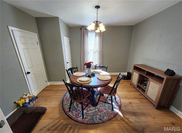 206 WESTWOOD Drive, O'fallon, IL 62269