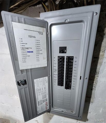 206 WESTWOOD Drive, O'fallon, IL 62269