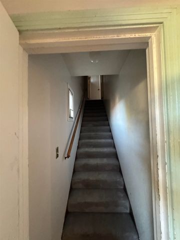 6440 Sunnymere, Oakland, CA 94605