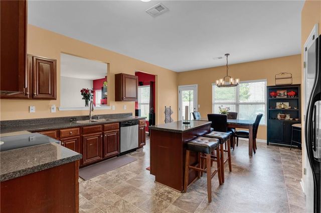 4055 Monaghan Way, Atlanta, GA 30349