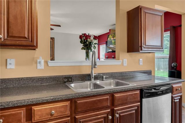 4055 Monaghan Way, Atlanta, GA 30349