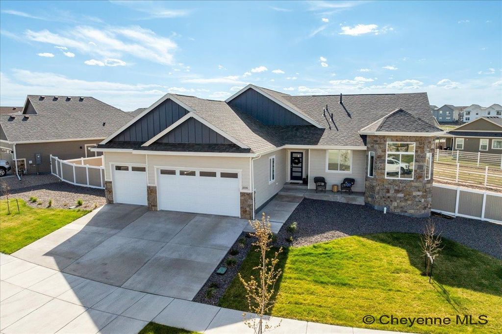 2200 LEDOUX DR, Cheyenne, WY 82007