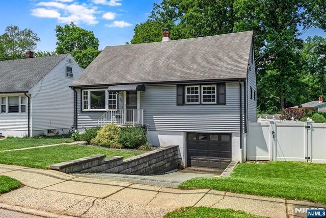 75 Fichter Street, Bloomingdale, NJ 07403