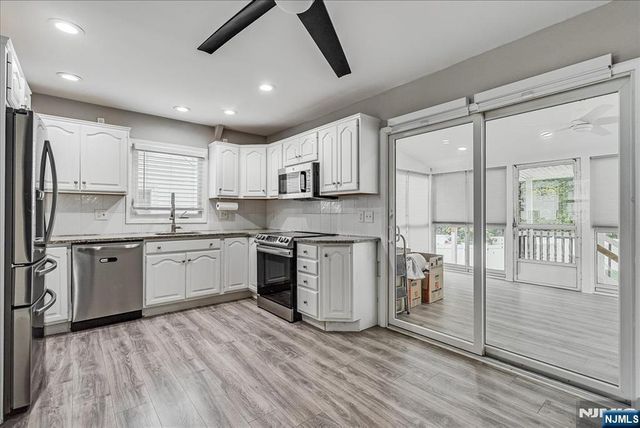 75 Fichter Street, Bloomingdale, NJ 07403