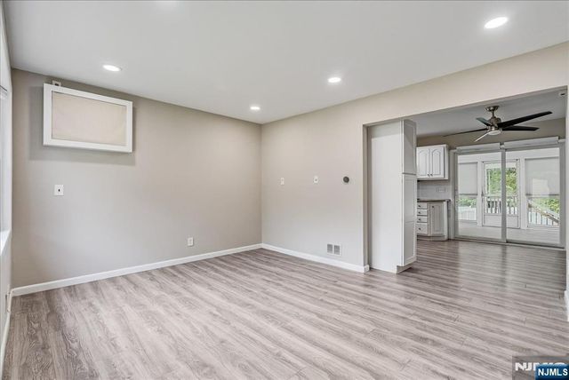 75 Fichter Street, Bloomingdale, NJ 07403