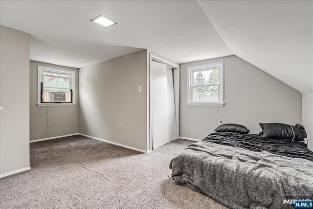 75 Fichter Street, Bloomingdale, NJ 07403