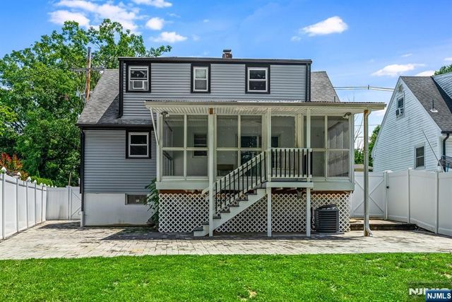 75 Fichter Street, Bloomingdale, NJ 07403