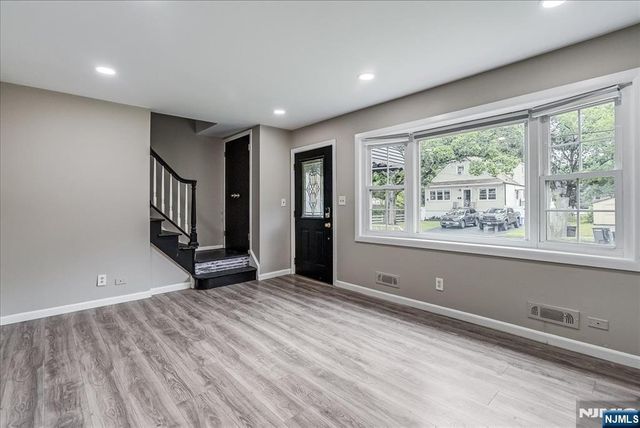 75 Fichter Street, Bloomingdale, NJ 07403