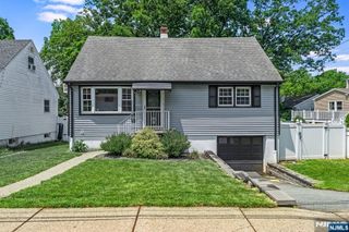 75 Fichter Street, Bloomingdale, NJ 07403