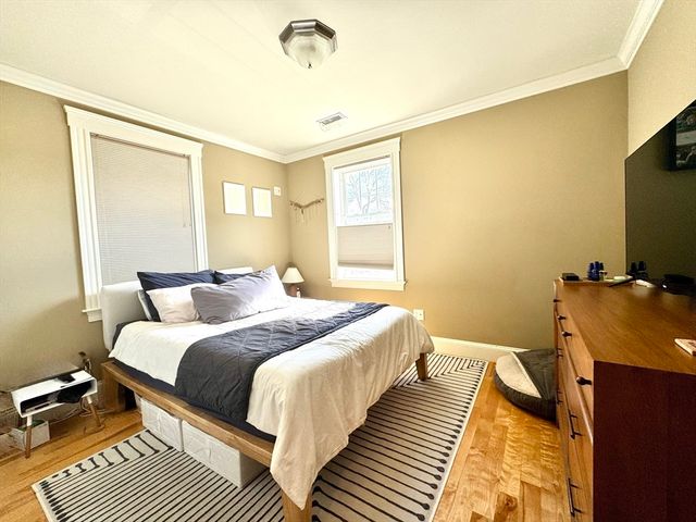 25-27 South Street 2, Boston, MA 02130