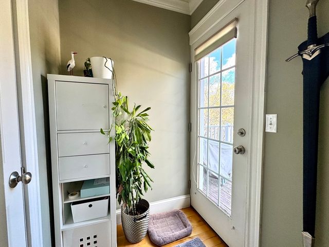25-27 South Street 2, Boston, MA 02130