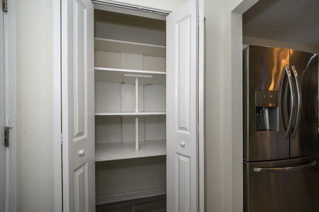 451 Sawmill Landing Dr, St Augustine, FL 32086