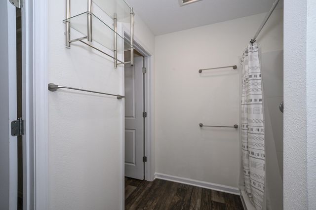 451 Sawmill Landing Dr, St Augustine, FL 32086