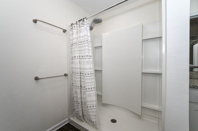 451 Sawmill Landing Dr, St Augustine, FL 32086