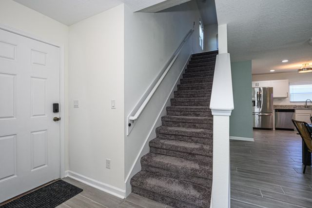 451 Sawmill Landing Dr, St Augustine, FL 32086