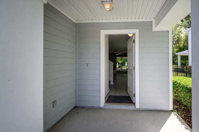 451 Sawmill Landing Dr, St Augustine, FL 32086