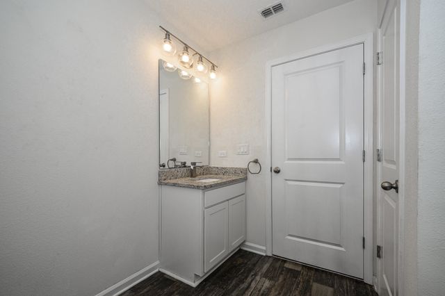 451 Sawmill Landing Dr, St Augustine, FL 32086