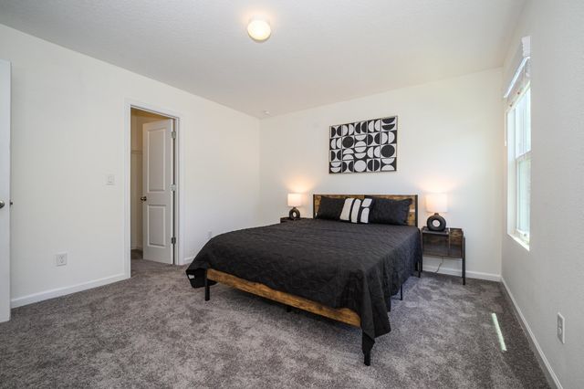 451 Sawmill Landing Dr, St Augustine, FL 32086