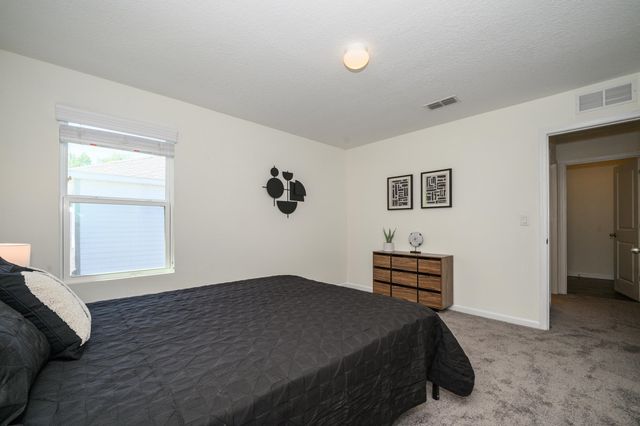 451 Sawmill Landing Dr, St Augustine, FL 32086