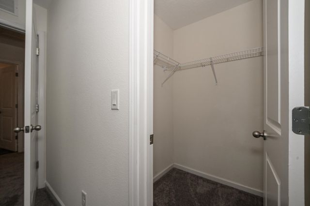 451 Sawmill Landing Dr, St Augustine, FL 32086