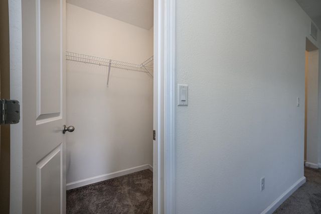 451 Sawmill Landing Dr, St Augustine, FL 32086