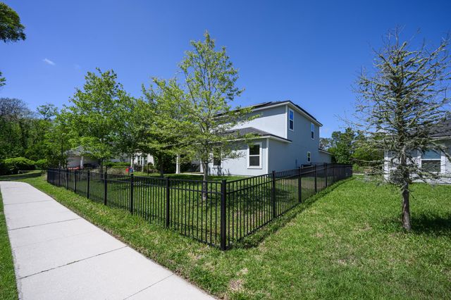 451 Sawmill Landing Dr, St Augustine, FL 32086