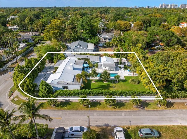 9007 NE 10th Ave, Miami, FL 33138