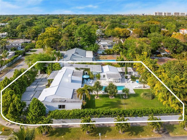 9007 NE 10th Ave, Miami, FL 33138