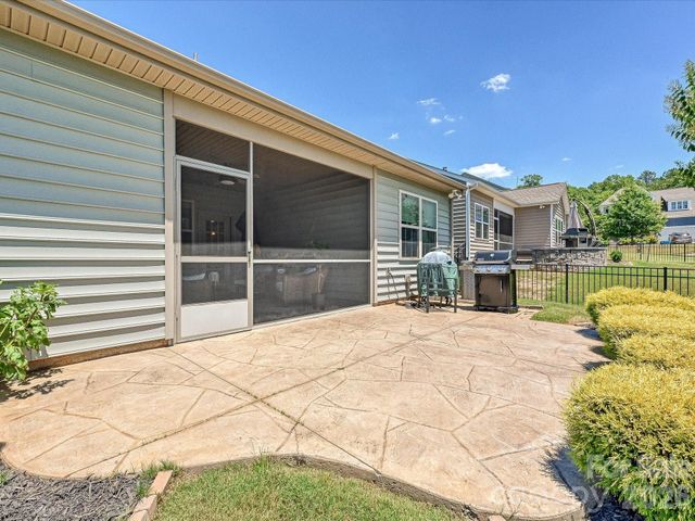 1726 Tailed Hawk Way, Fort Mill, SC 29715